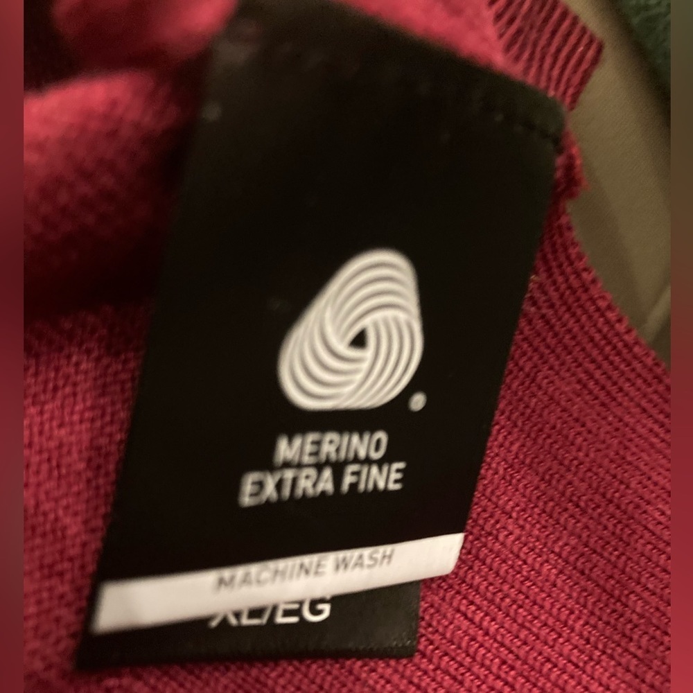 Katherine Barclays Fine Merino Wool Sweater - XL Raspberry NWT - Picture 4 of 7